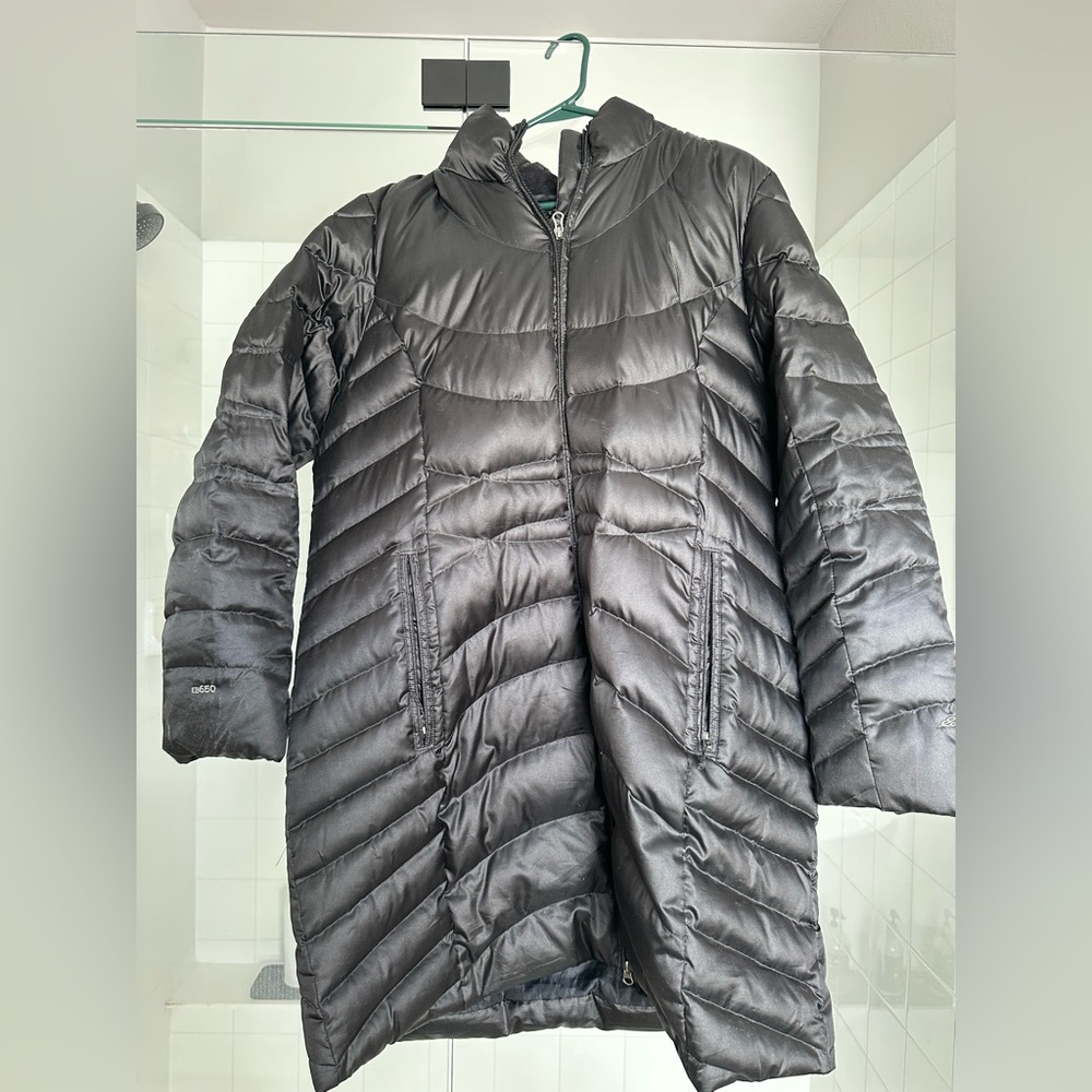Eddie Bauer e650 long, hooded parka.  Xxl